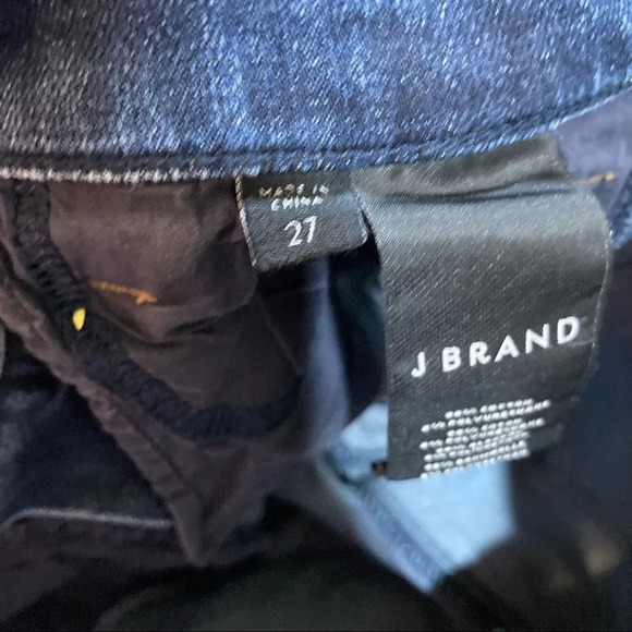 J. BRAND Skinny Jeans Step Hem in Mesmeric Blue Size 27 - Picture 7 of 8